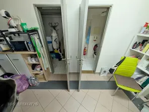 Pronájem kanceláře, Beroun, V Pražské bráně, 42 m2