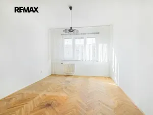 Prodej bytu 2+1, Kladno, Litevská, 57 m2