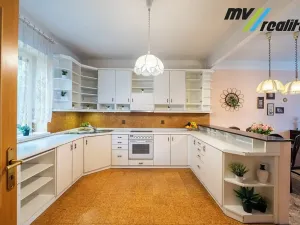 Prodej rodinného domu, Čelákovice, Na Požárech, 202 m2