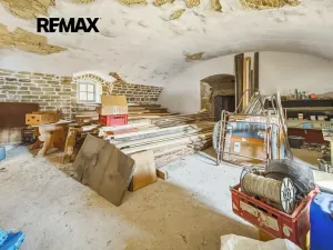 Prodej výrobních prostor, Holany, 241 m2