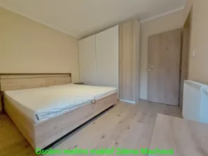 Pronájem bytu 4+kk, Sulice, Slunečná, 88 m2