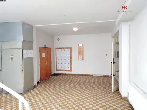 Pronájem kanceláře, Praha - Stodůlky, K Hájům, 11 m2