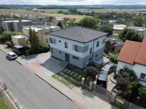 Prodej rodinného domu, Sobětuchy, 210 m2