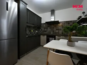 Prodej rodinného domu, Přelouč, B. Němcové, 160 m2