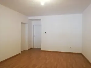 Pronájem kanceláře, Praha - Žižkov, Roháčova, 67 m2