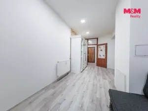Prodej komerční nemovitosti, Karlovy Vary, Moravská, 85 m2