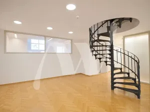 Pronájem kanceláře, Praha - Nové Město, Václavské náměstí, 466 m2