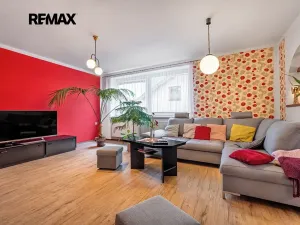 Prodej rodinného domu, Puklice, 200 m2