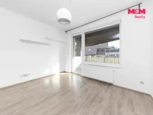 Prodej bytu 2+kk, Moravany, Višňová, 51 m2
