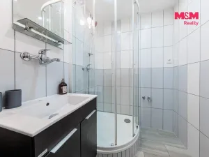 Prodej bytu 2+1, Karlovy Vary - Drahovice, Úvalská, 58 m2