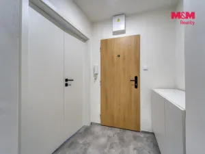Pronájem bytu 2+1, Plzeň - Doubravka, Smrková, 56 m2