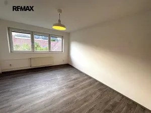 Pronájem bytu 3+1, Černošice, Dr. Janského, 86 m2