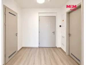 Pronájem bytu 2+kk, Praha - Kbely, 49 m2