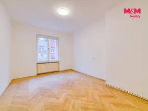 Prodej bytu 4+1, Cheb, Májová, 121 m2