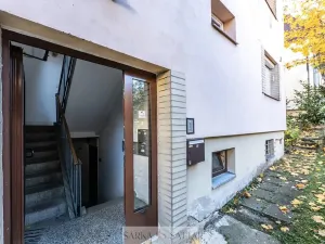 Pronájem bytu 3+kk, Praha - Smíchov, U Malvazinky, 83 m2