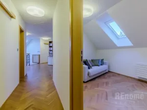 Prodej rodinného domu, Třebotov, V Zálesí, 300 m2
