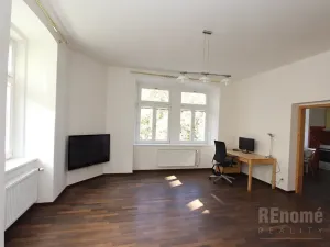 Pronájem bytu 2+1, Praha - Žižkov, Lupáčova, 67 m2
