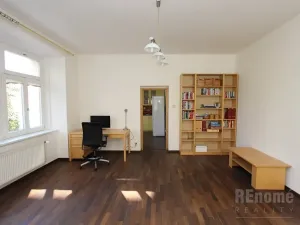 Pronájem bytu 2+1, Praha - Žižkov, Lupáčova, 67 m2