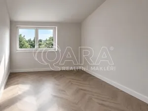 Prodej rodinného domu, Kamenice, Lomená, 156 m2