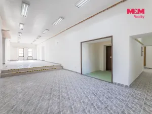 Prodej obchodního prostoru, Bruntál, nám. Míru, 550 m2