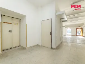 Prodej obchodního prostoru, Bruntál, nám. Míru, 550 m2
