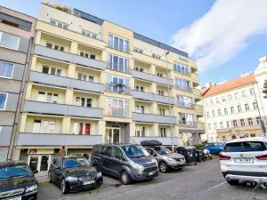 Pronájem bytu 2+1, Praha - Vršovice, Petrohradská, 59 m2