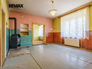 Prodej rodinného domu, Křesín, 141 m2