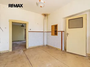 Prodej rodinného domu, Křesín, 141 m2