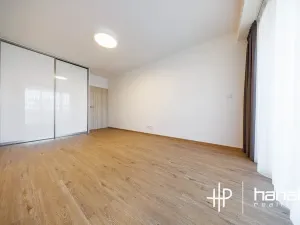 Pronájem bytu 2+kk, Olomouc, Šantova, 68 m2