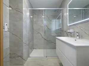 Pronájem bytu 2+kk, Liberec, Šafaříkova, 57 m2