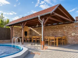 Prodej ubytování, Bavory, 289 m2