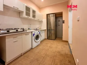 Prodej činžovního domu, Karlovy Vary, nábřeží Jana Palacha, 340 m2