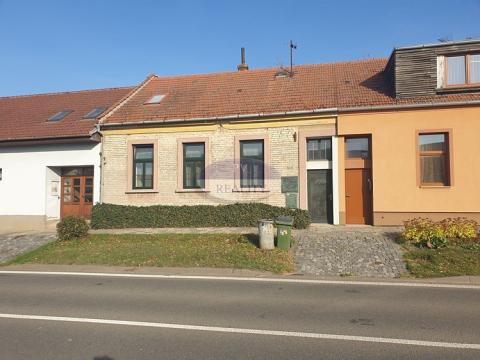 Prodej rodinného domu, Bučovice, Slovenská, 100 m2