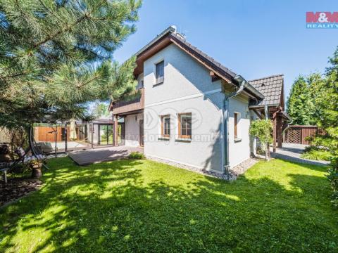 Prodej rodinného domu, Květnice, Muškátová, 206 m2