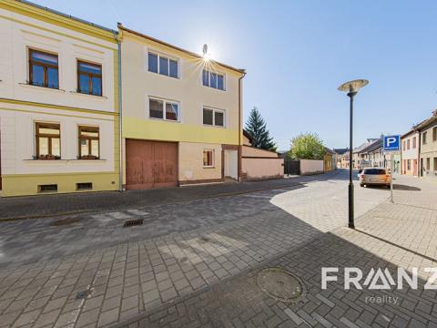 Prodej rodinného domu, Kojetín, Husova, 200 m2