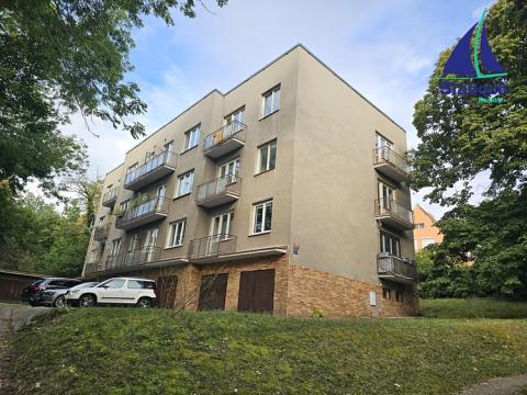 Prodej bytu 3+1, Praha - Dejvice, Na Vlčovce, 81 m2