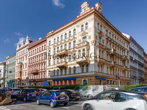 Prodej obchodního prostoru, Praha - Nové Město, Legerova, 230 m2