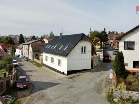 Pronájem bytu 3+kk, Sedlčany, Nademlýnská, 90 m2