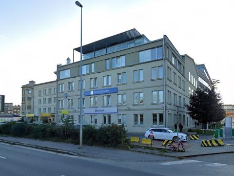 Pronájem kanceláře, Praha - Smíchov, Rozkošného, 240 m2