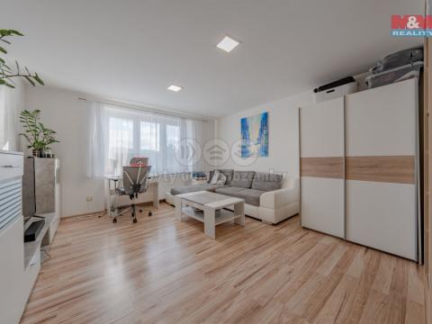 Pronájem bytu 2+kk, Zubří, Sídlištní, 44 m2