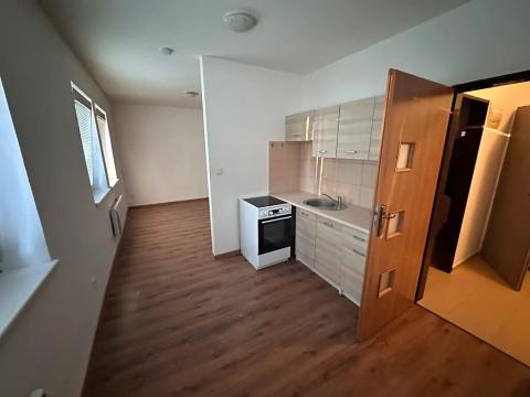 Pronájem bytu 1+kk, Mikulovice, 36 m2