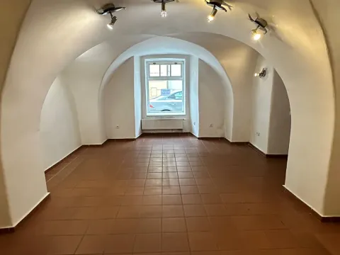 Pronájem obchodního prostoru, Kolín, Na Hradbách, 40 m2