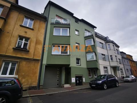 Pronájem bytu 1+kk, Děčín, Kladenská, 47 m2