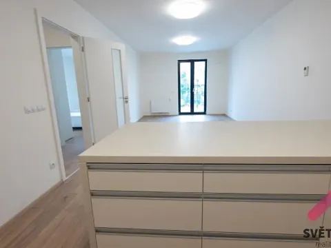 Pronájem bytu 2+kk, Praha - Žižkov, Hartigova, 62 m2