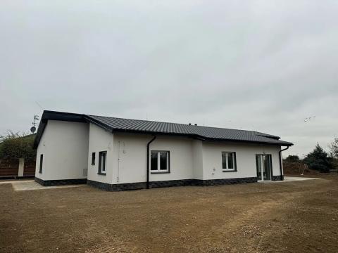 Prodej rodinného domu, Rajhrad, Hrůzova, 72 m2