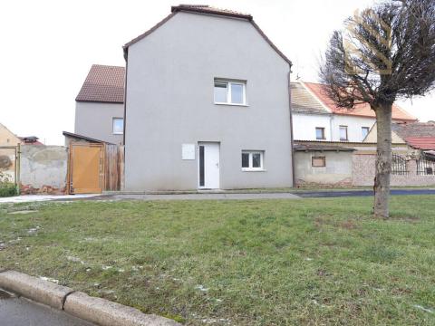 Pronájem bytu 1+kk, Postoloprty, Mánesova, 36 m2