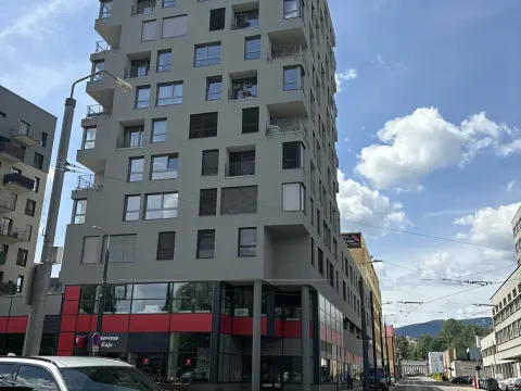 Pronájem bytu 2+kk, Liberec, U Nisy, 60 m2