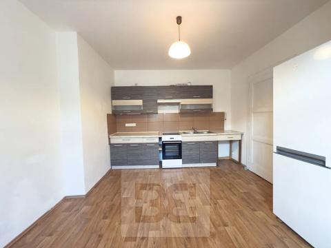 Pronájem bytu 2+kk, Praha - Nusle, Sekaninova, 48 m2