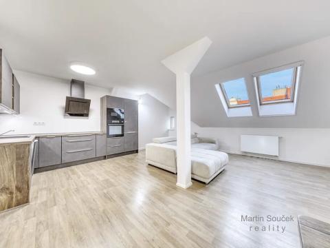 Pronájem bytu 3+kk, Praha - Libeň, Vacínova, 78 m2