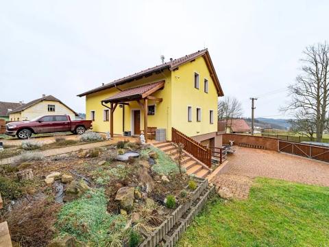 Prodej rodinného domu, Plískov, 220 m2